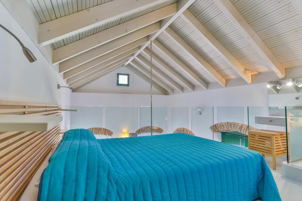 Annika Deluxe Apartments Sými Eksteriør bilde