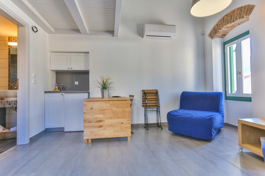 Annika Deluxe Apartments Sými Eksteriør bilde