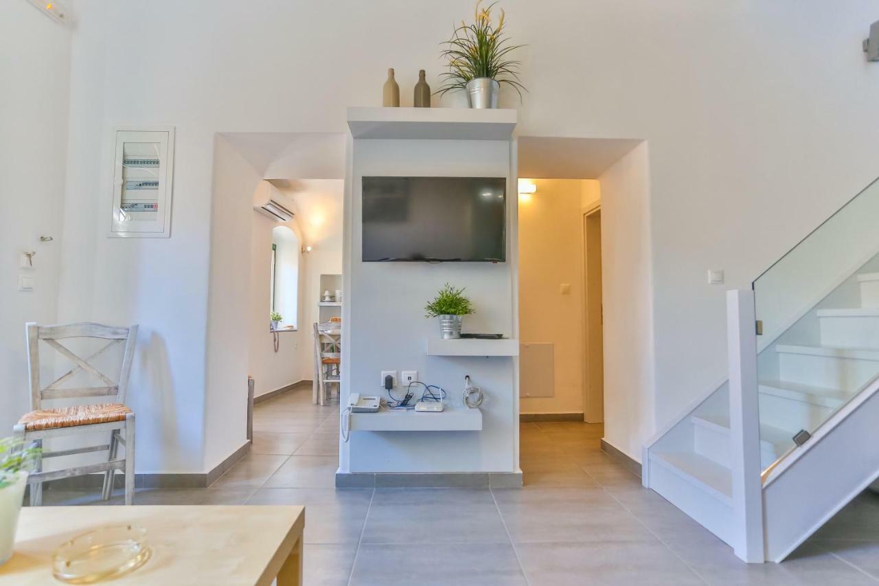 Annika Deluxe Apartments Sými Eksteriør bilde